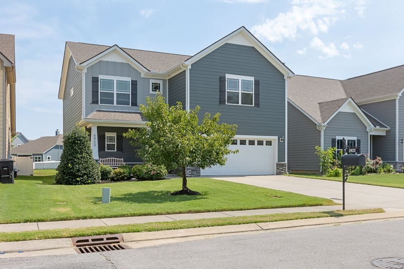 5923 Enclave Dr, Murfreesboro, TN 37128