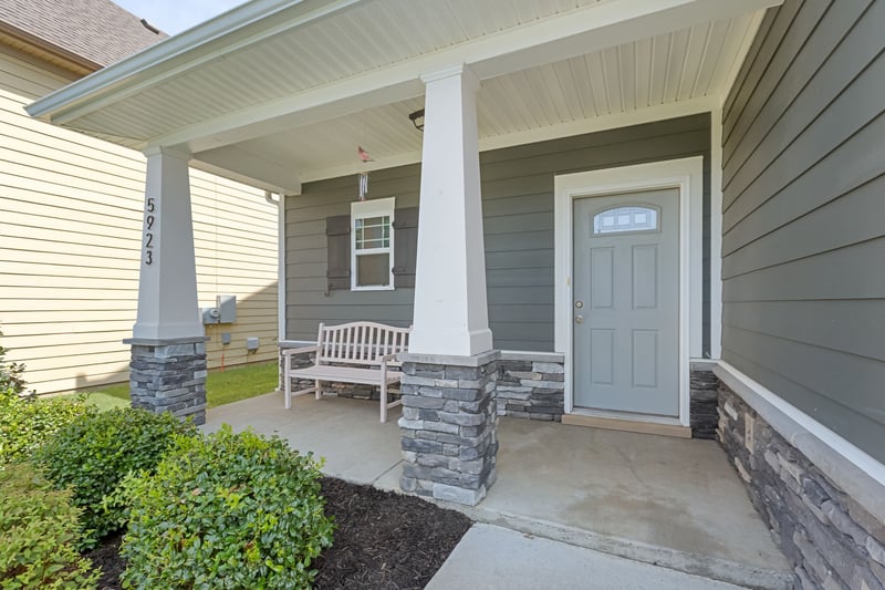 5923 Enclave Dr, Murfreesboro, TN 37128