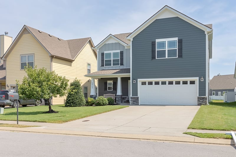 5923 Enclave Dr, Murfreesboro, TN 37128
