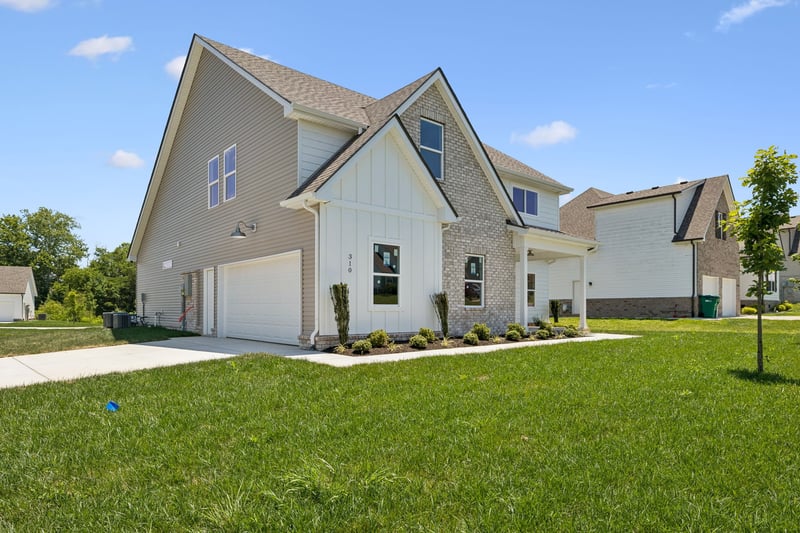 310 Buckadee Rd, La Vergne, TN 37086