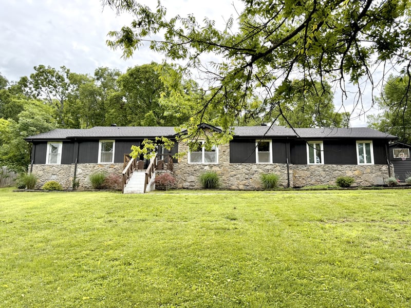 430 Kemper Dr, Madison, TN 37115