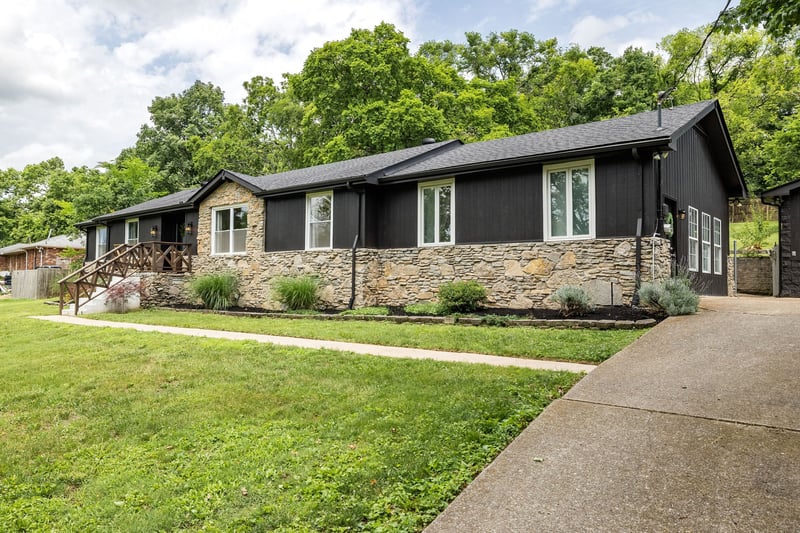 430 Kemper Dr, Madison, TN 37115