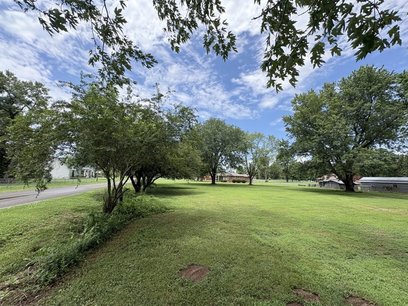 Meadowlark Ln, La Vergne, TN 37086