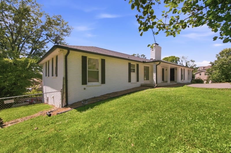 7401 Harrow Dr, Nashville, TN 37221