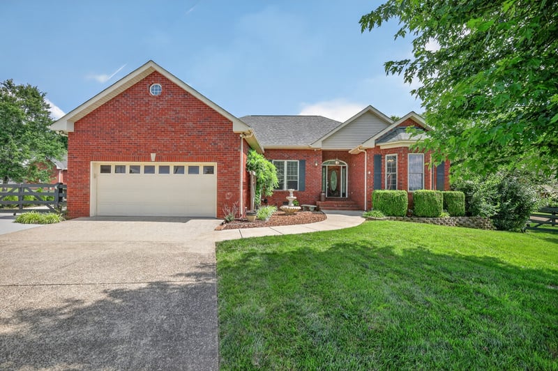 806 Pruitt Ct, Mount Juliet, TN 37122