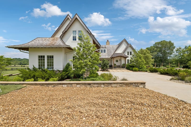3580 Gray Ln, Thompsons Station, TN 37179