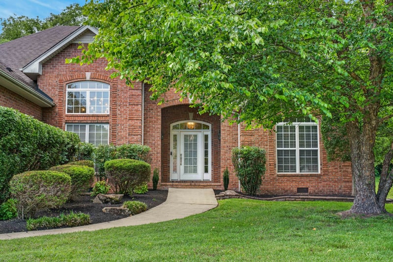 1015 Stafford Ct, Hendersonville, TN 37075