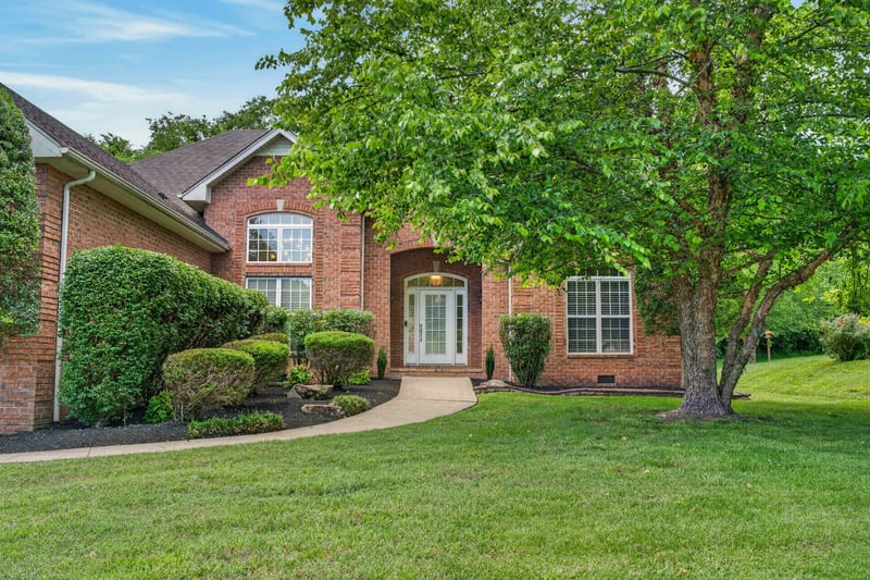 1015 Stafford Ct, Hendersonville, TN 37075