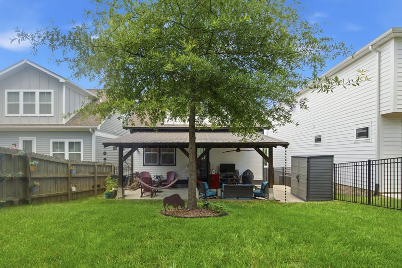 2507B Solon Dr, Nashville, TN 37206