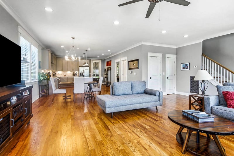 2507B Solon Dr, Nashville, TN 37206