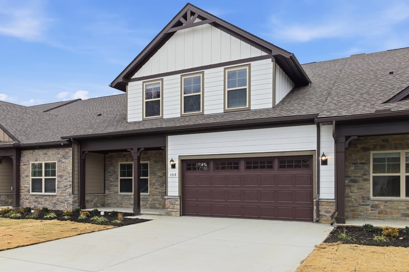1422 Suzanne Dr, Murfreesboro, TN 37128