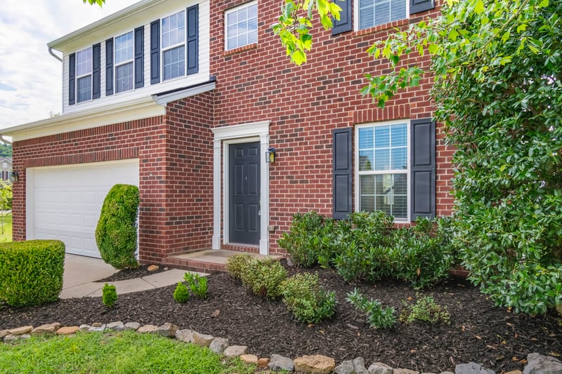 745 Wolfeboro Ln, Nashville, TN 37221