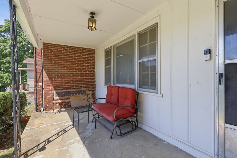 1527 Mcgavock Pike, Nashville, TN 37216