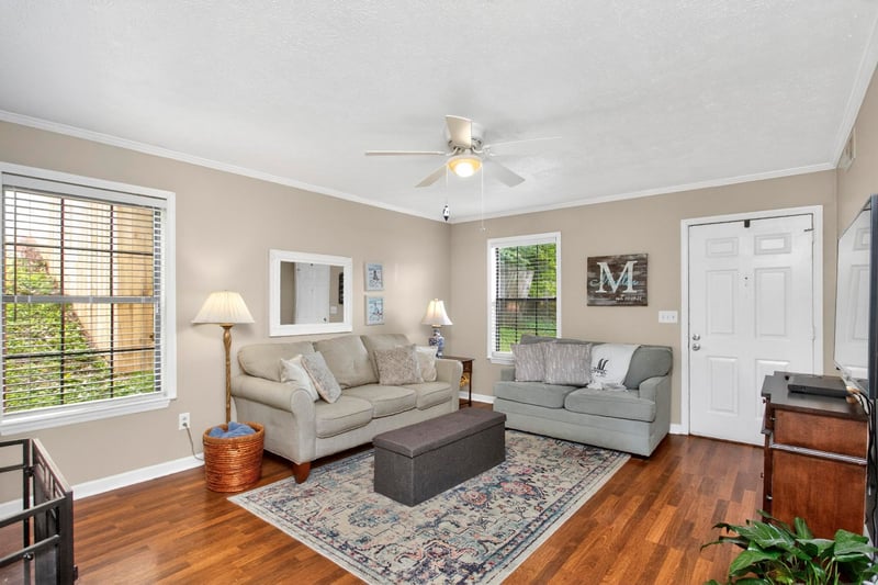 400 Deerpoint Cir #400, Hendersonville, TN 37075