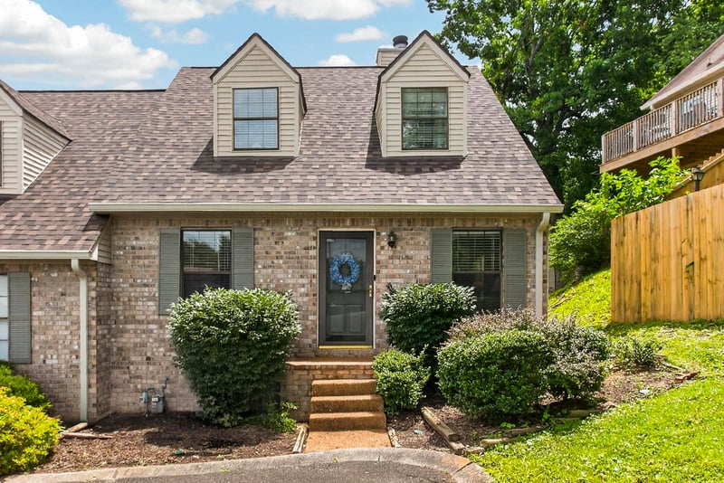 400 Deerpoint Cir #400, Hendersonville, TN 37075