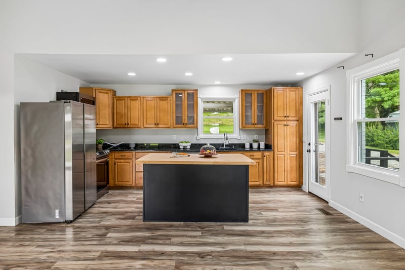 2632 Owens Dr, Santa Fe, TN 38482