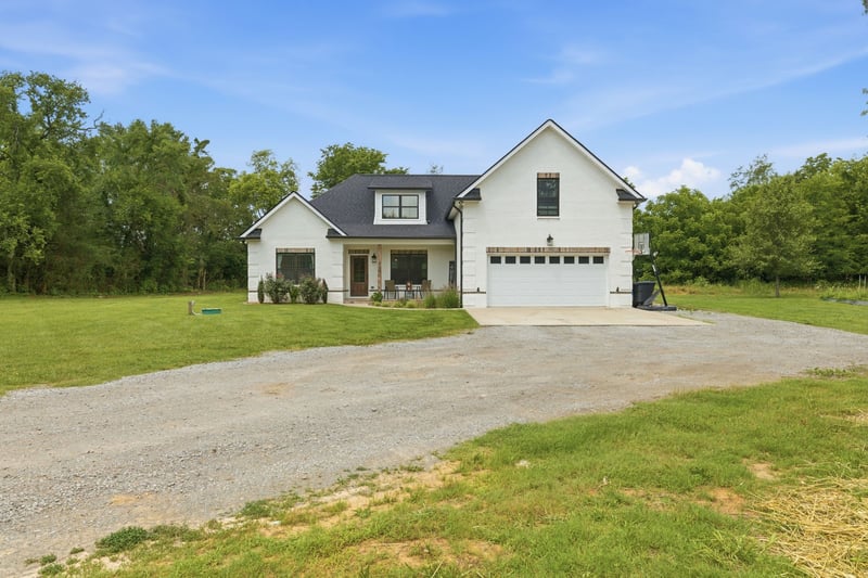 1340 Vesta Rd, Lebanon, TN 37090