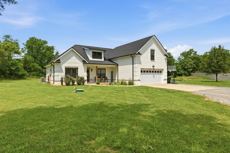 1340 Vesta Rd, Lebanon, TN 37090