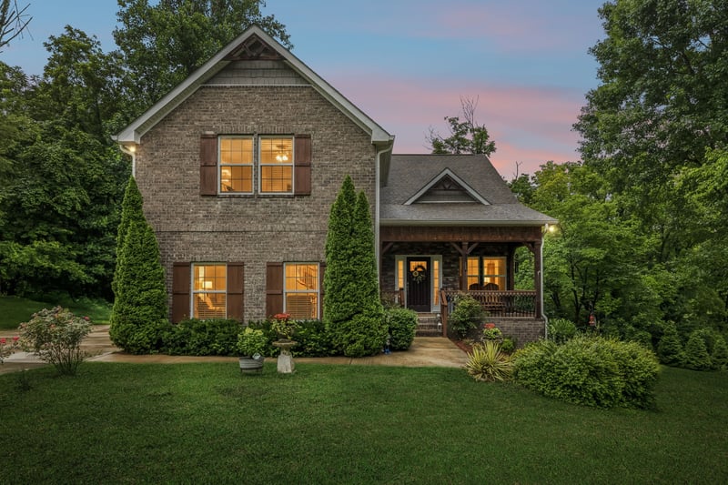 113 Summit Dr, Columbia, TN 38401