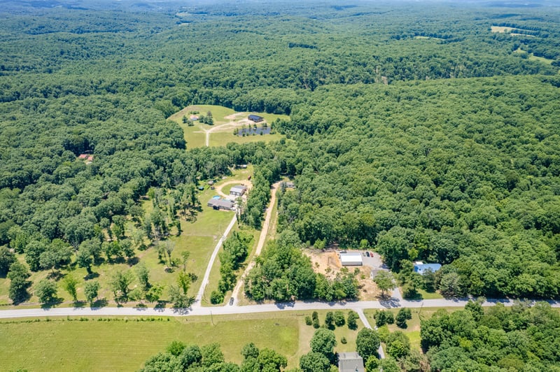 6126 Calvin Potts Rd, Primm Springs, TN 38476