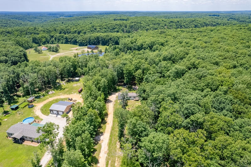 6126 Calvin Potts Rd, Primm Springs, TN 38476