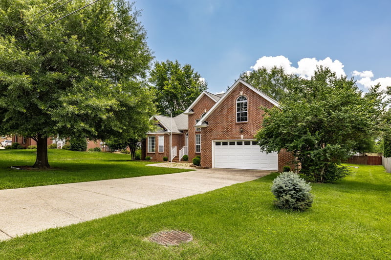 353 Remington Ave, Gallatin, TN 37066