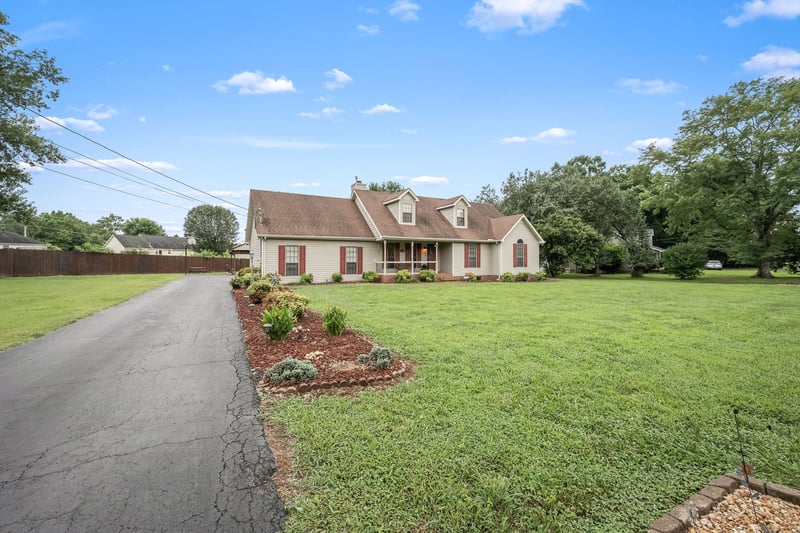 2923 Two Deer Trl, Murfreesboro, TN 37129
