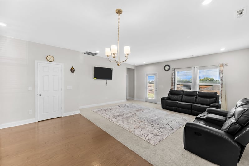 5002 Turquoise Ln, Murfreesboro, TN 37129