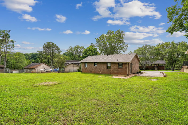 927 Oak Vale, Hermitage, TN 37076