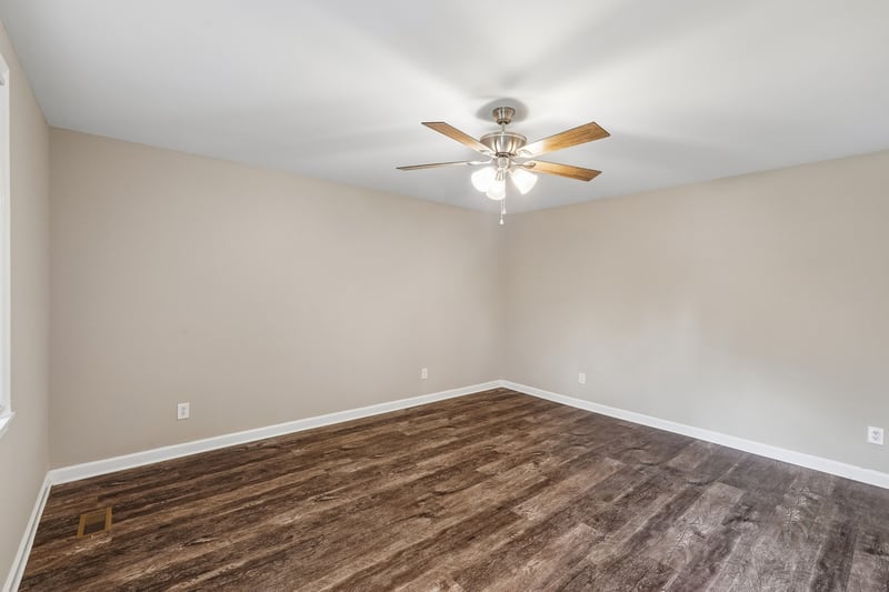 927 Oak Vale, Hermitage, TN 37076