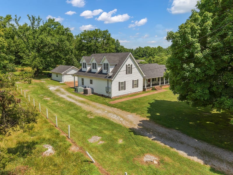 6074 Almaville Rd, Smyrna, TN 37167