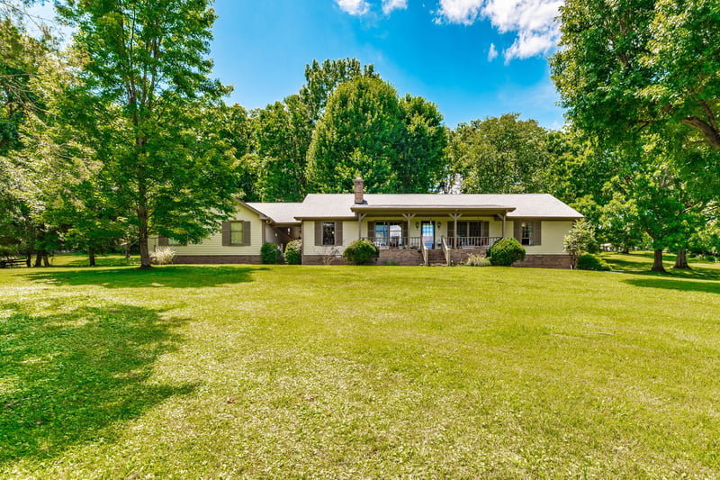 521 Utley Dr, Goodlettsville, TN 37072