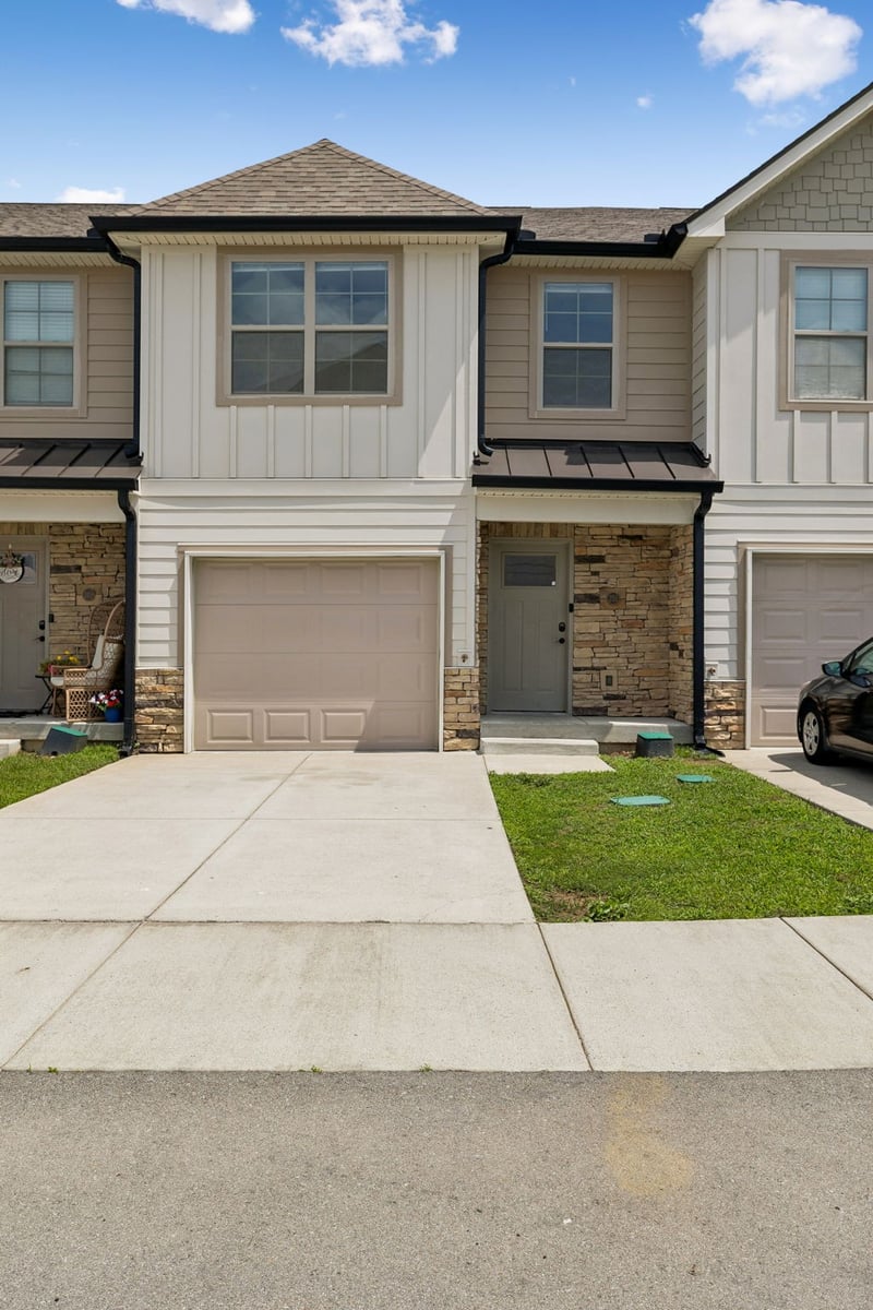 251 Signature Pl, Lebanon, TN 37087