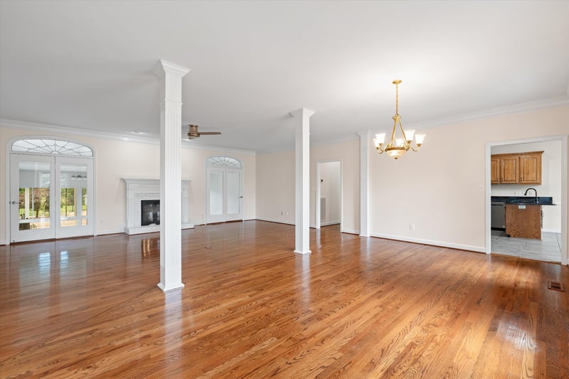 1046 Robertson Rd, Gallatin, TN 37066