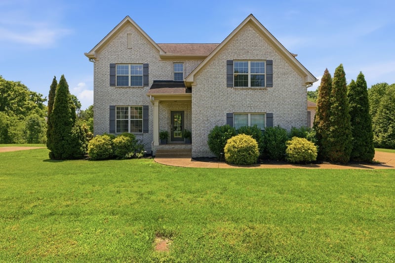 2035 Audubon Ln, Murfreesboro, TN 37128