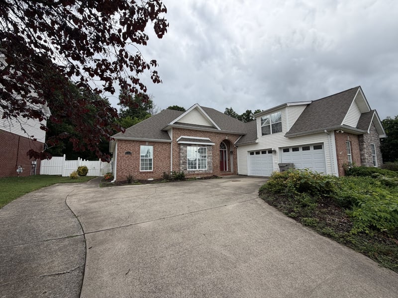 223 Misty Dr, Pleasant View, TN 37146