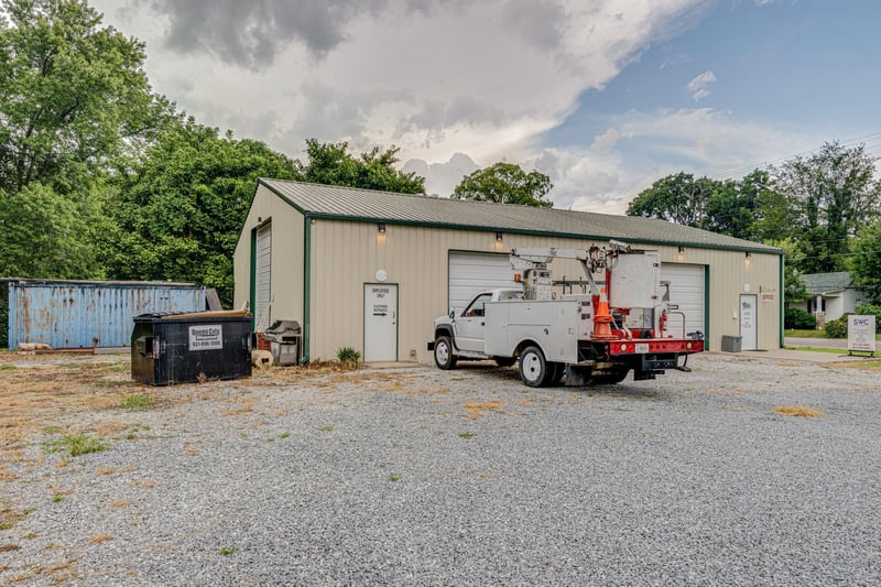 208 Scott St, Dickson, TN 37055
