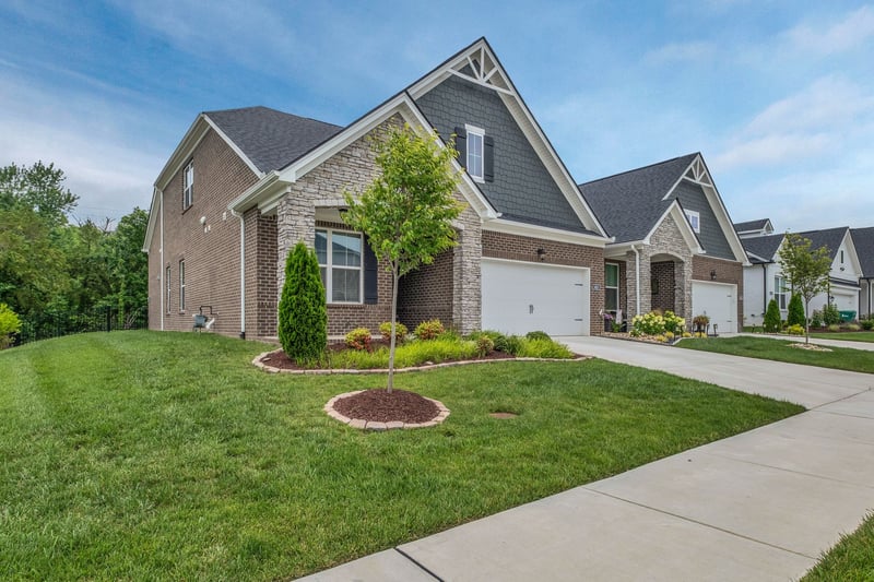 1451 Autumn Leaf Ln, Mount Juliet, TN 37122