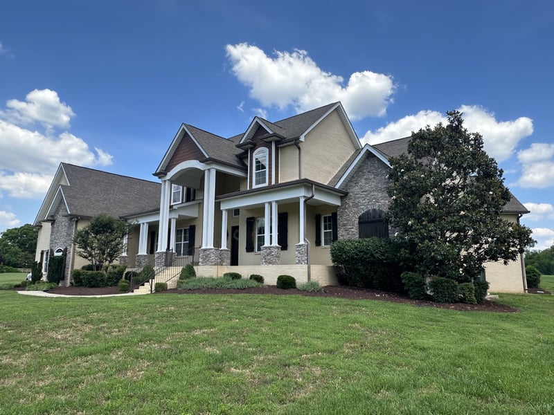 835 Douglas Bend Rd, Gallatin, TN 37066