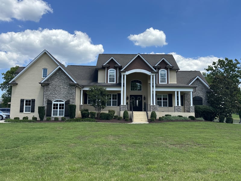 835 Douglas Bend Rd, Gallatin, TN 37066