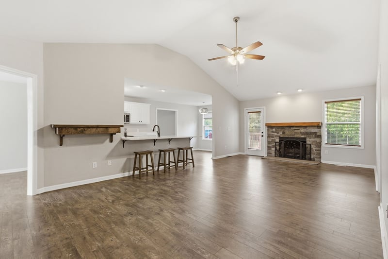 3609 Chunn Valley Dr, Spring Hill, TN 37174