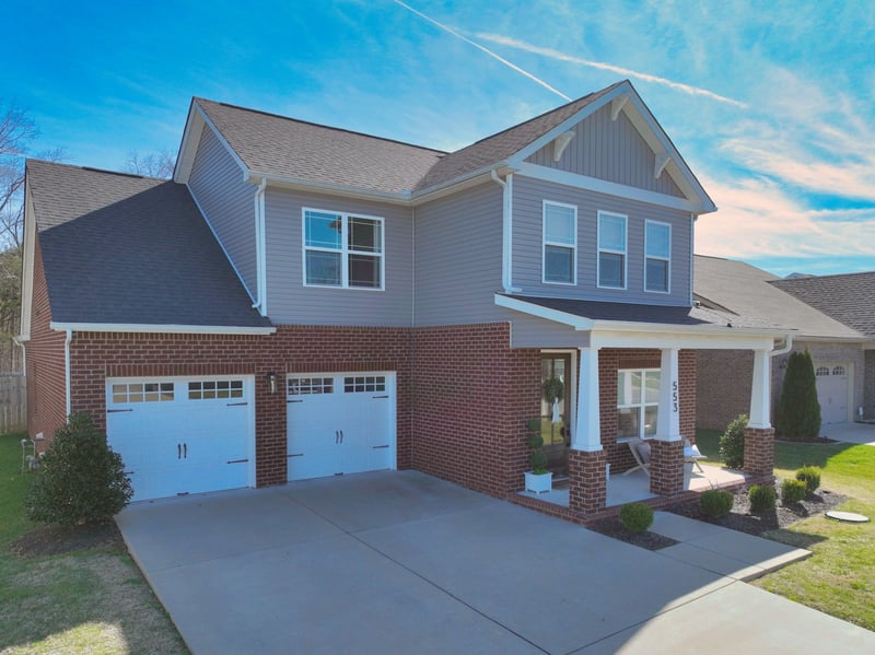 553 Oakvale Ln, Mount Juliet, TN 37122