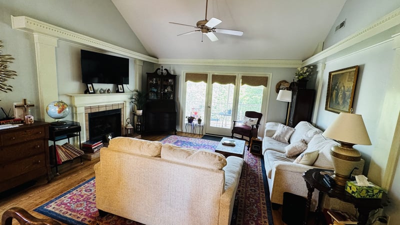 204 Village Cir, Dickson, TN 37055
