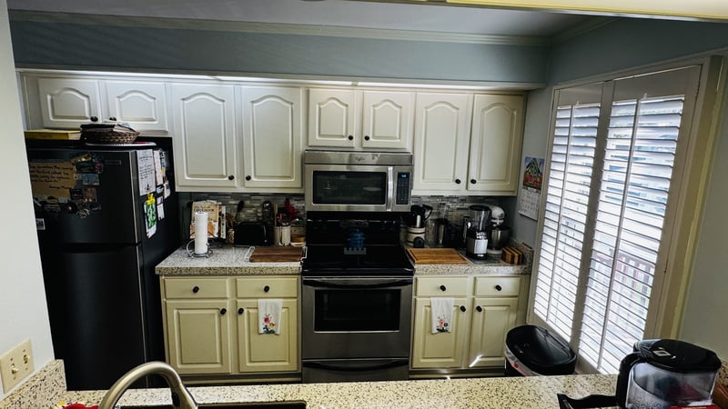 204 Village Cir, Dickson, TN 37055