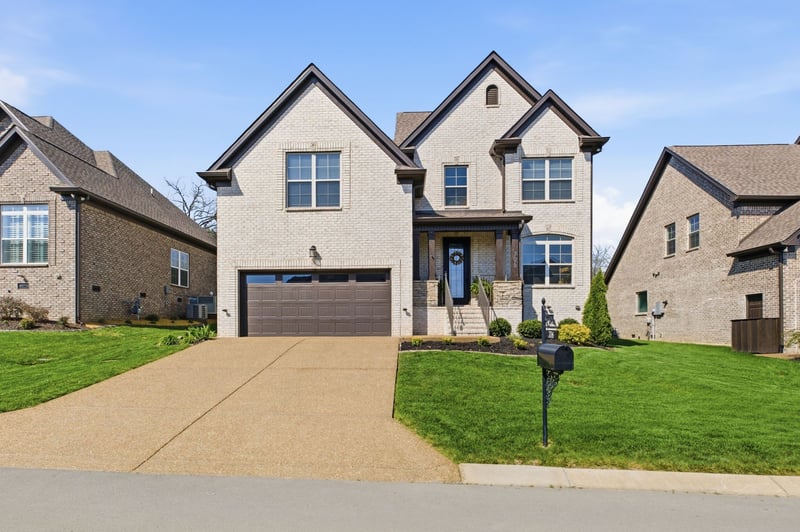 706 Brooke Cv, Mount Juliet, TN 37122