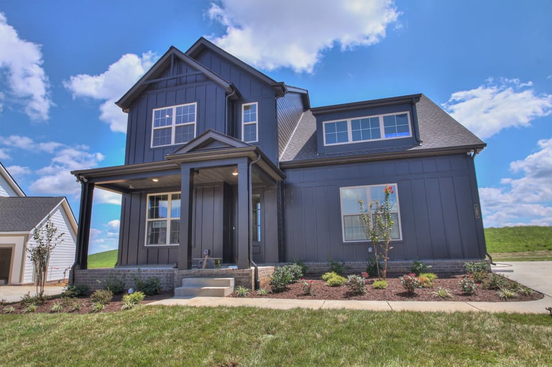 3387 Vinemont Dr, Thompsons Station, TN 37179