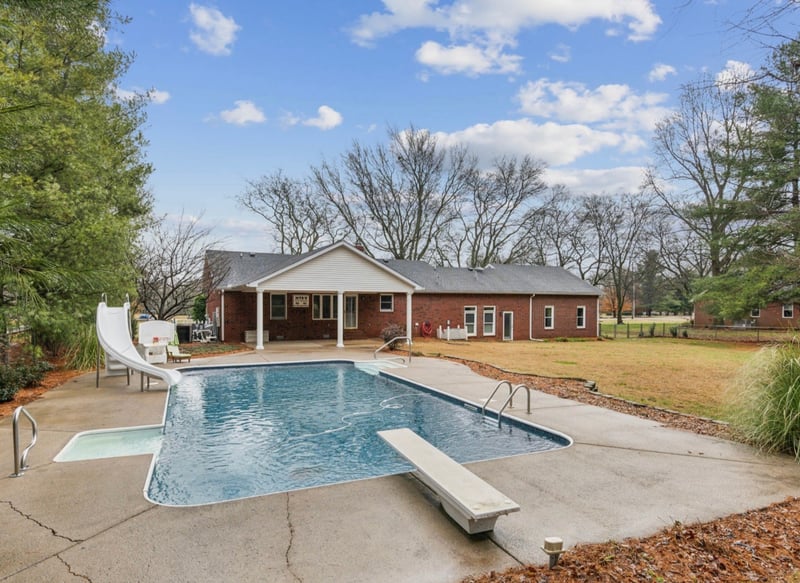 1964 Orchard Park Dr, Murfreesboro, TN 37128