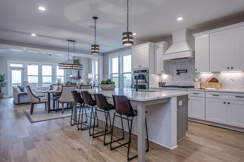 3395 Vinemont Dr, Thompsons Station, TN 37179