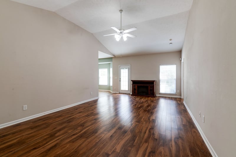203 Neal Ave, Smyrna, TN 37167