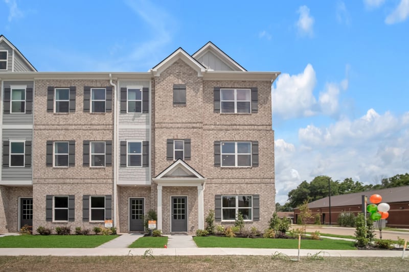 146 Rosebush Ln, Lebanon, TN 37087